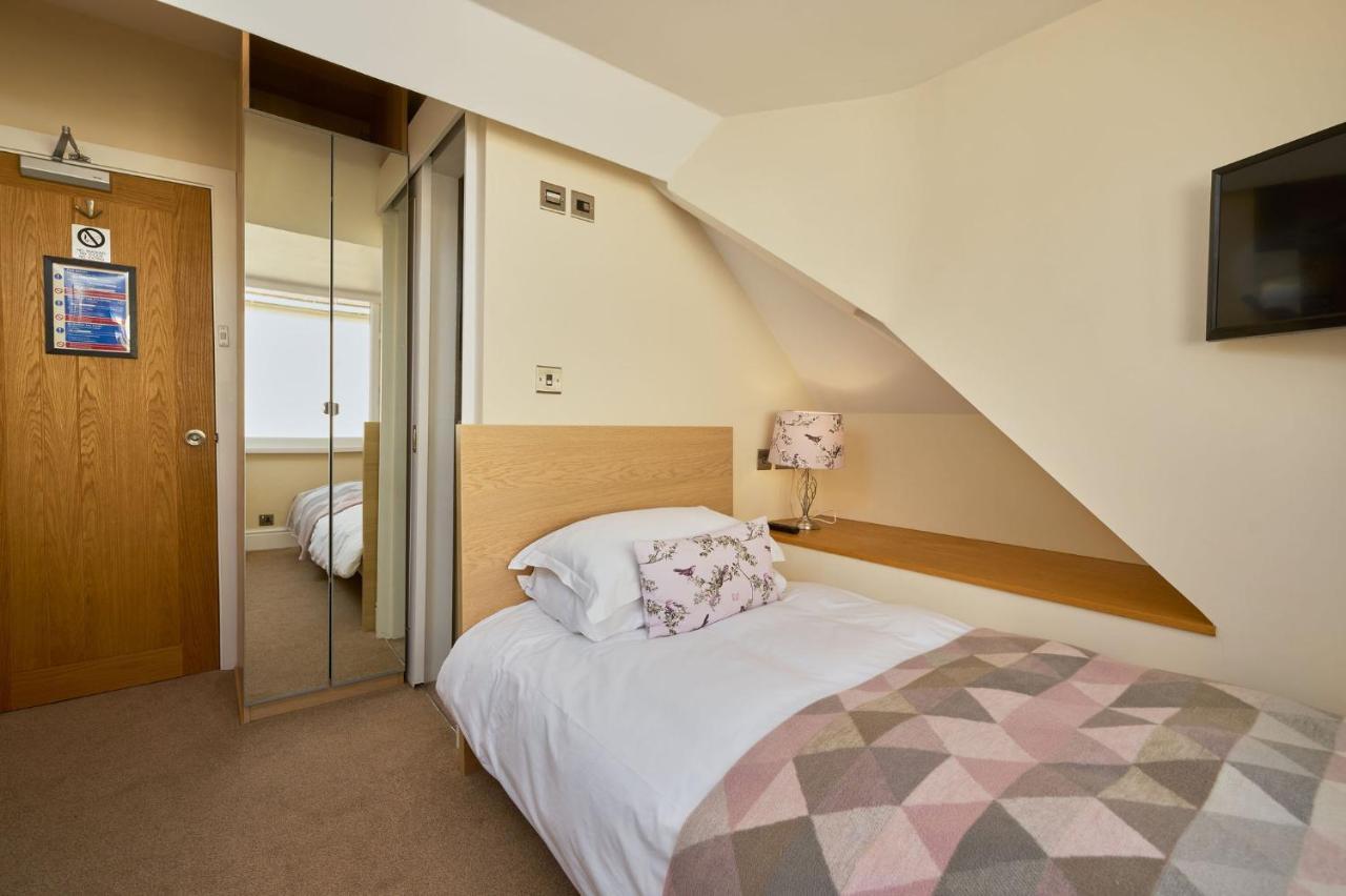 פיינטון Channel View Boutique Hotel - Adults Only חדר תמונה